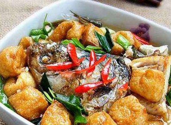 雪里红豆腐回锅肉，家常美味，暖胃又养生