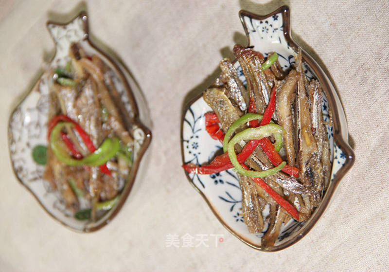 东北小鱼酱，传统美食的魅力与家常做法解析