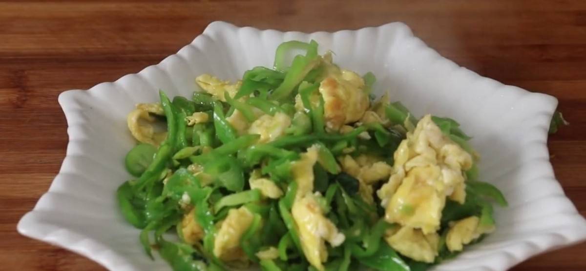 家常辣椒炒鸡蛋，美味快手家常菜，营养又下饭