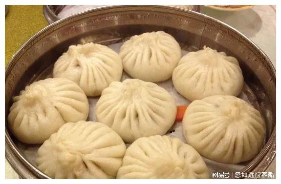 地菜豆腐包子的美味与营养，传统美食的现代演绎