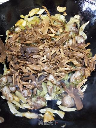 笋干菜蒸鸡蛋的做法