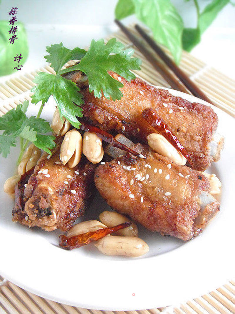 电饭锅蒸蒜香排骨的做法