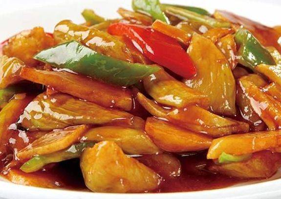 咸菜烧豆腐鱼，家常美味，鲜香四溢