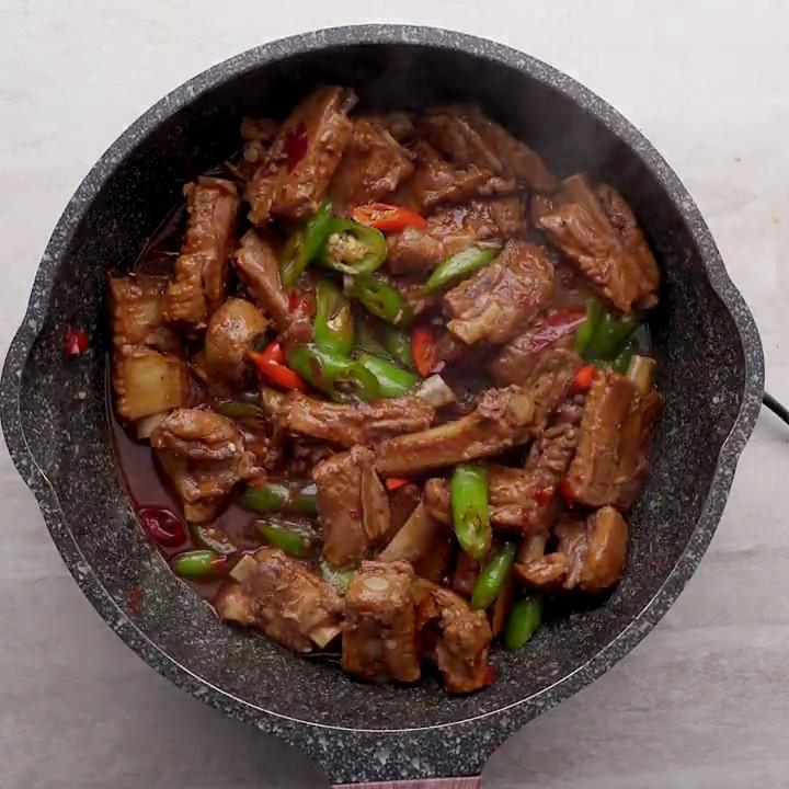 老味道黄焖排骨的做法