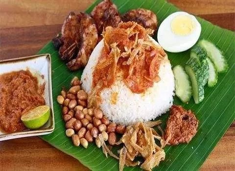肉胶的神奇魅力，家常美食新选择，营养美味两不误