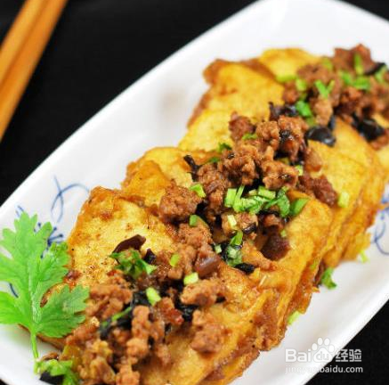 家常美食DIY，炸飘香豆腐，香气四溢的美味佳肴