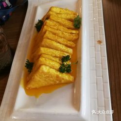 家常美食DIY，炸飘香豆腐，香气四溢的美味佳肴