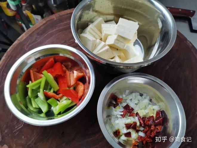 家常美食新滋味——烧豆腐包的制作秘诀与营养解析