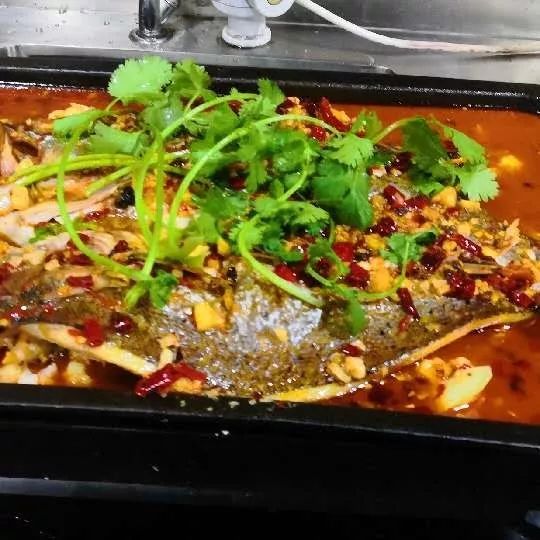 传统鱼滑火锅的做法