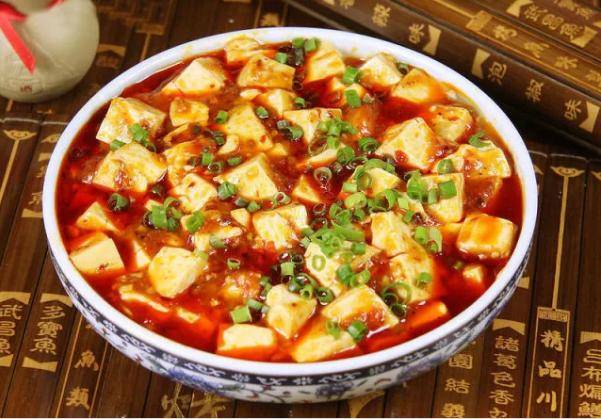 川味麻辣脆皮豆腐，家常美食的别样风味