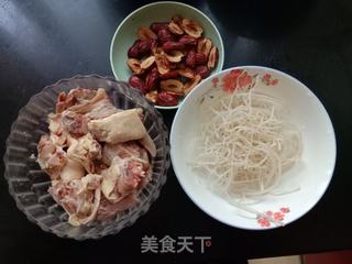 淮山粉条汤的做法