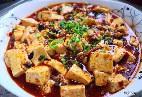 滴滴豆腐，家常美味与健康养生一手掌握