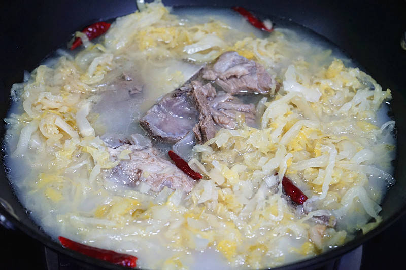 果子美食豆腐汤，滋养身心，简单易做的家常美味