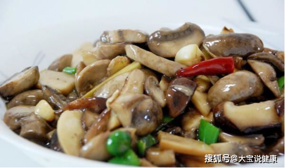 九道菇炒豆腐，美味素食的精致演绎