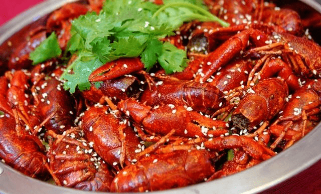 辣爆大虾，香辣诱人，家常美食新体验