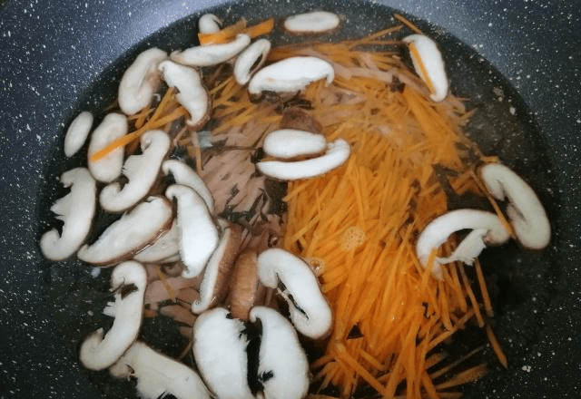酸辣包谷汤的做法大全