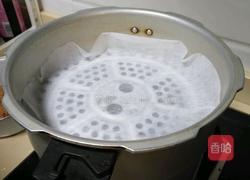 芋头马铃薯排骨煲汤的做法