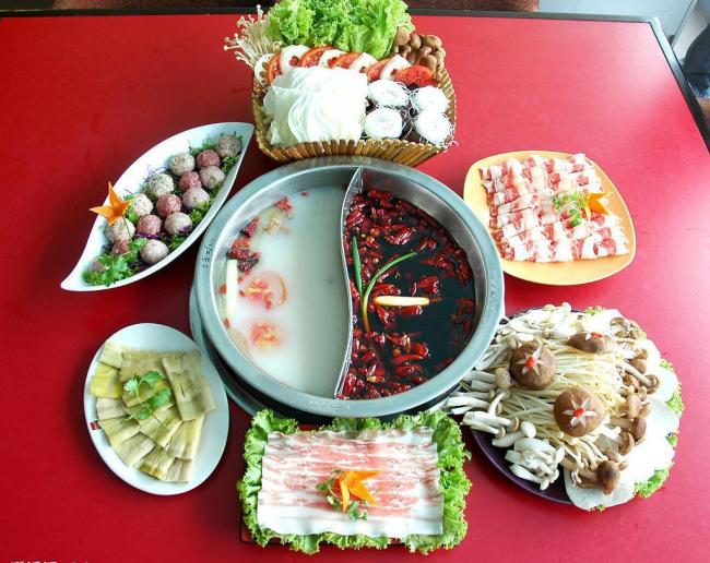 巨型豆腐火锅，冬日里的暖心美味