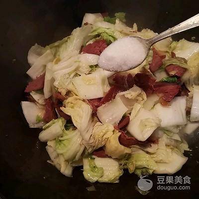 白菜豆腐牛肉的做法