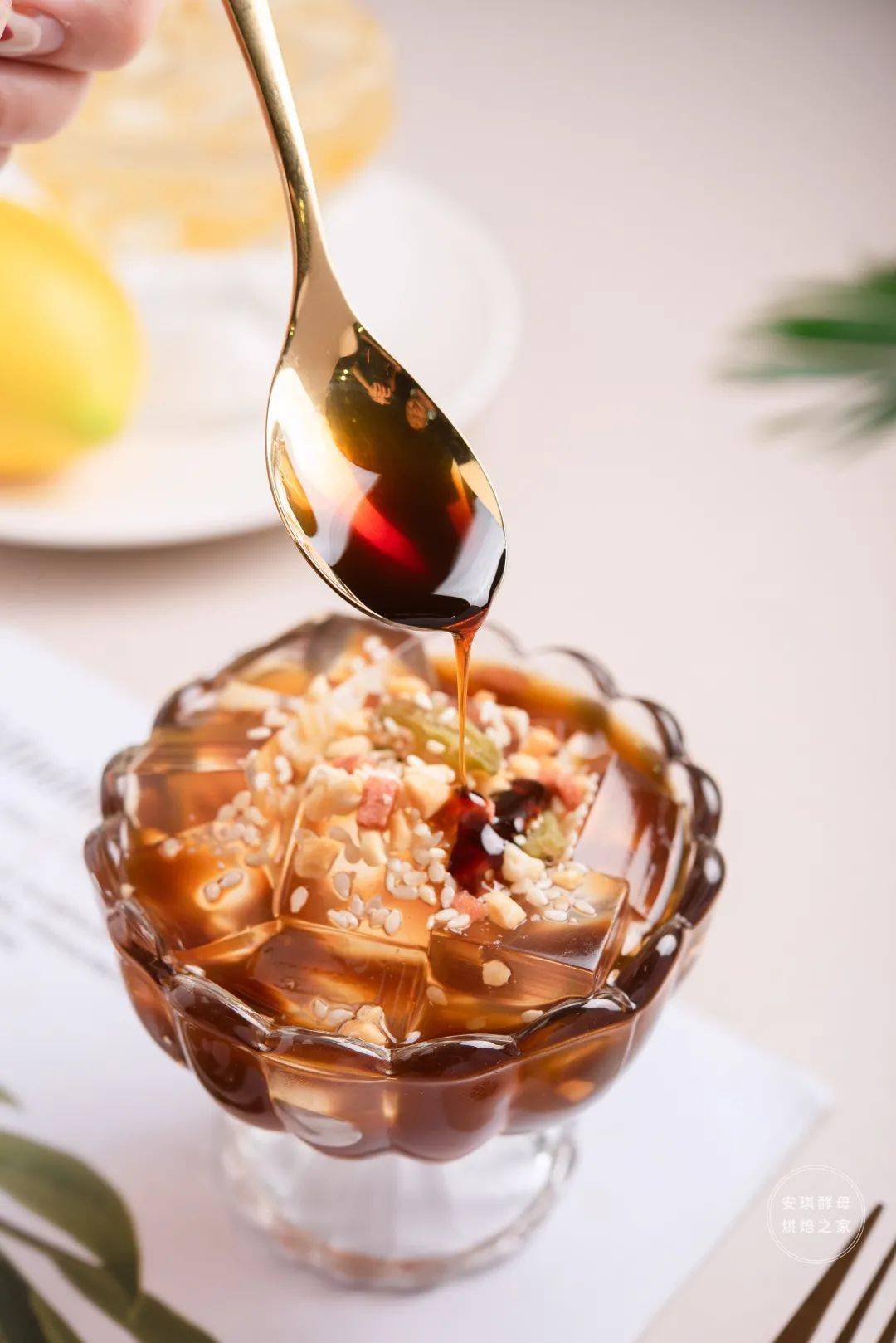 奶茶白凉粉，夏日解渴神器，轻松自制美味甜品