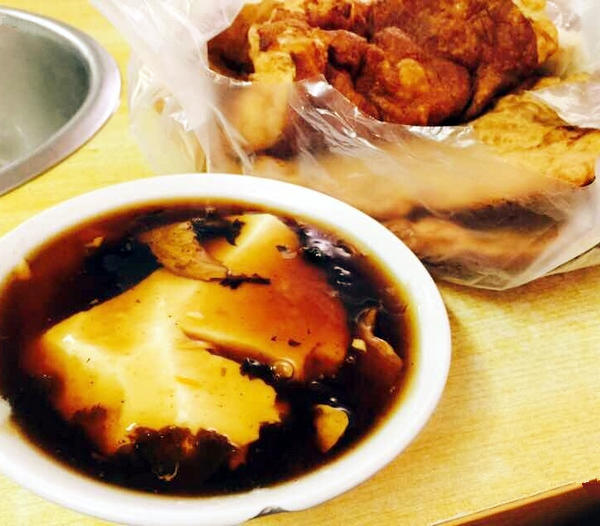 松花蛋豆腐脑，传统与创新的美味碰撞