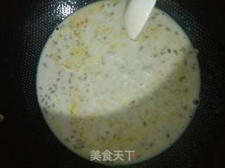 鸡蛋和牛奶燕麦做法