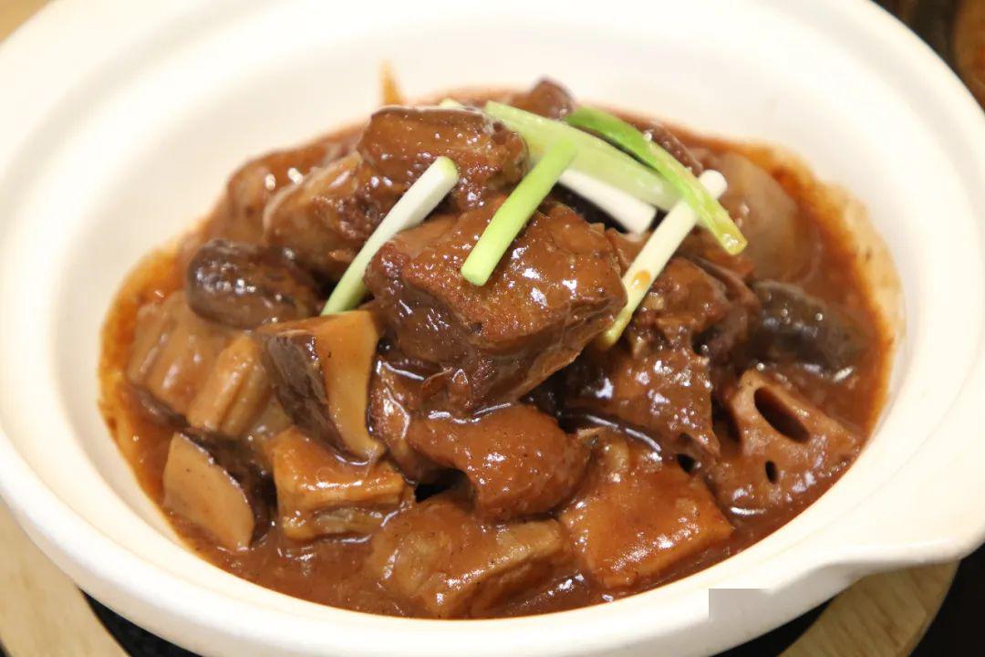 家常美味，自制肉沫香菇酱，唤醒你的味蕾记忆