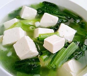 豆腐青菜粉丝汤，清淡美味，滋养身心的小秘密