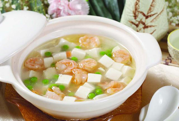 豆腐鸡蛋宝宝汤，营养美味，助力宝宝健康成长