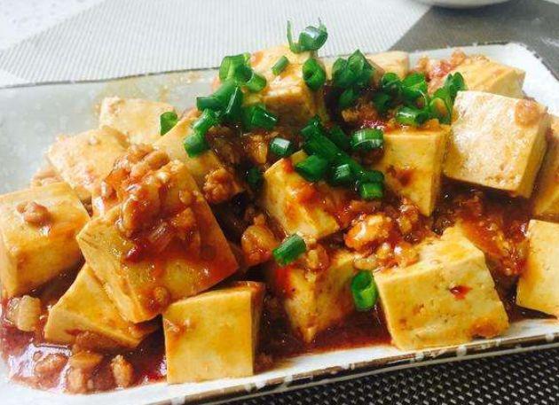 小土豆炸豆腐，家常美食的魅力与简便做法