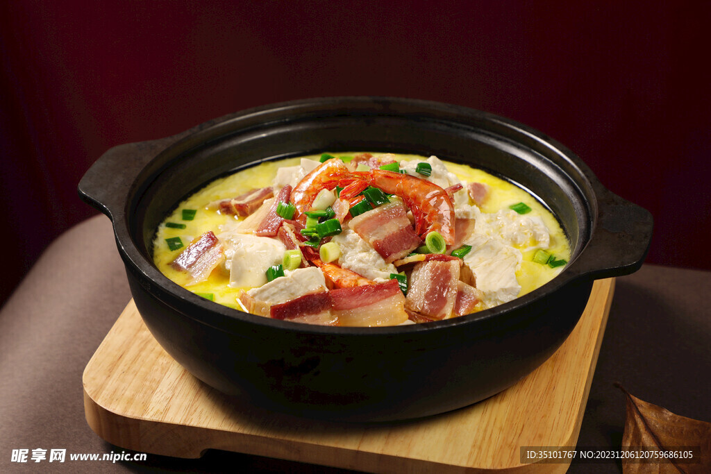 安庆牛肉豆腐煲，醇香滋补的美食佳品