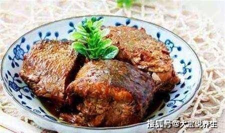 北京美食焖酥鱼的做法
