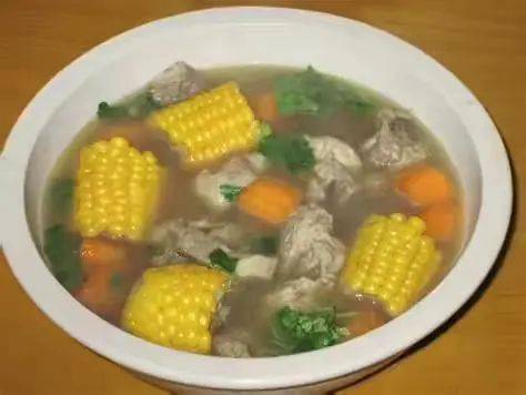 豆腐炖玉米，营养美味的家常菜肴制作指南