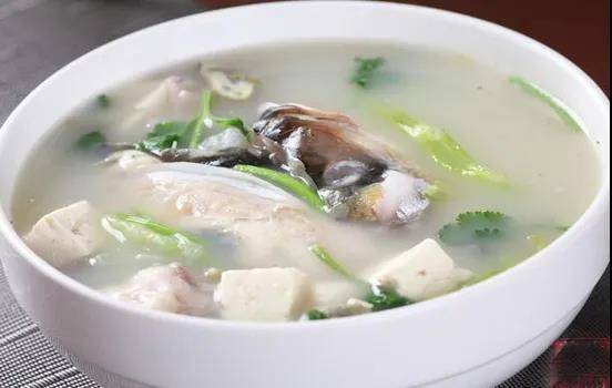 藕粉豆腐汤，温润滋养，秋日里的美味佳肴