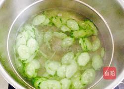 黄瓜酸菜肉丝汤的做法
