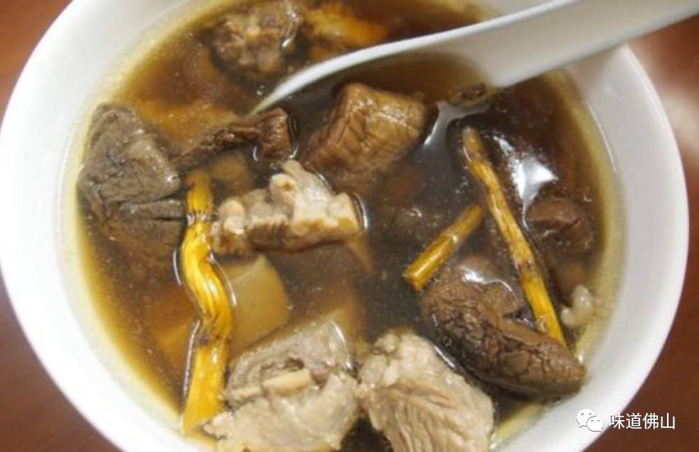 猪舌头汤的鲜美秘诀，滋养身心的一碗好汤
