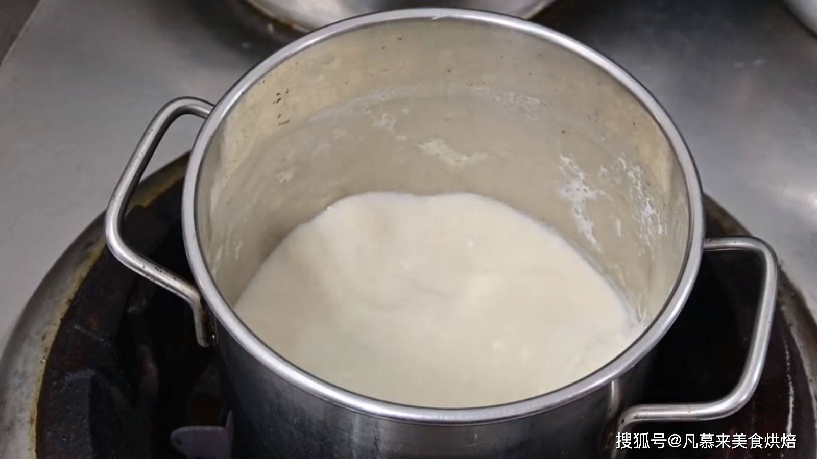 豆腐花蛋，营养早餐新选择，简单易做又美味