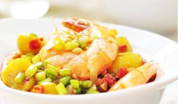 鲜虾豆腐肠的美味邂逅，营养满分的家常美食制作攻略