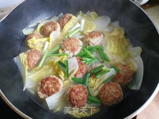 排骨炖包菜鸡蛋做法