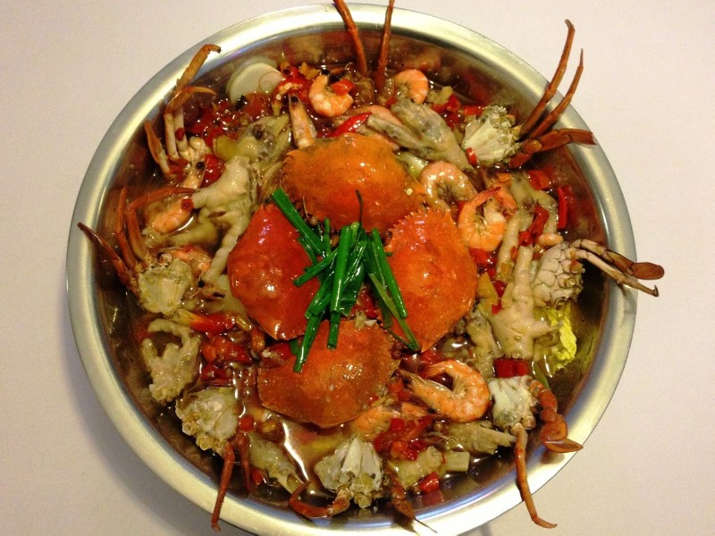 肉蟹煲，海鲜美食的魅力与家常做法解析