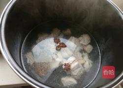 小白菜排骨汤的家常做法