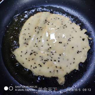 不用鸡蛋芝麻薄饼的做法