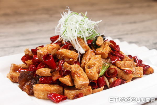 粤菜小炒皇，传统风味与现代口感的完美融合