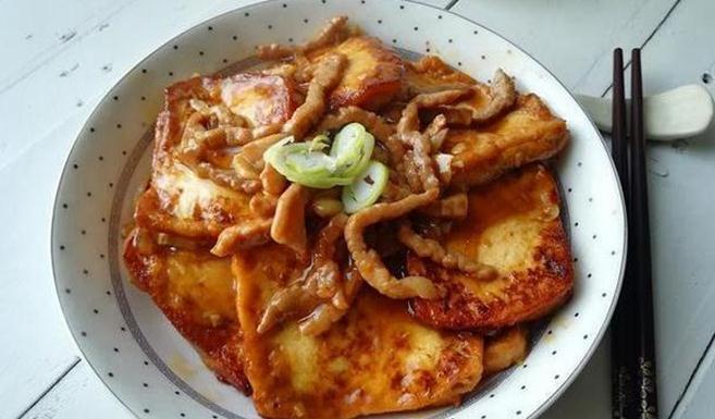 网丝红烧豆腐，家常美味，营养健康一步到位