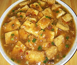 腌制油炸臭豆腐，独特的风味，家常的美味
