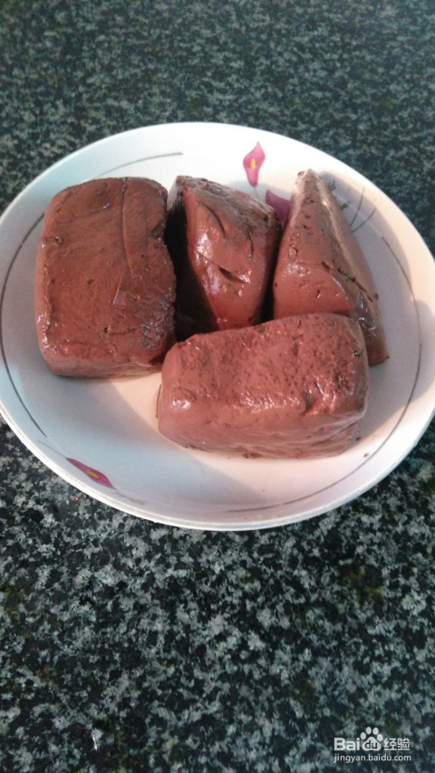 猪血豆腐火腿的做法