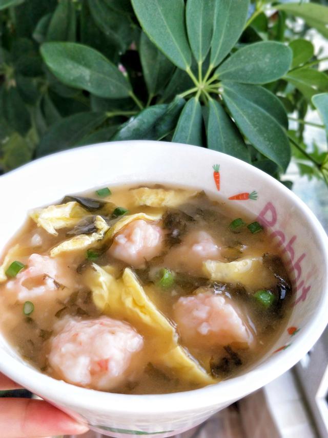 清淡虾滑汤的做法