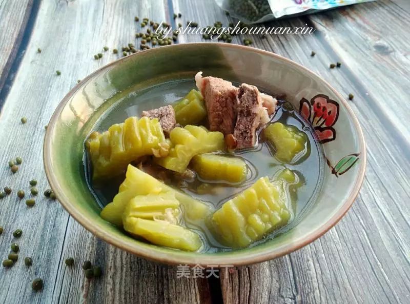 排骨绿豆玉竹汤的做法