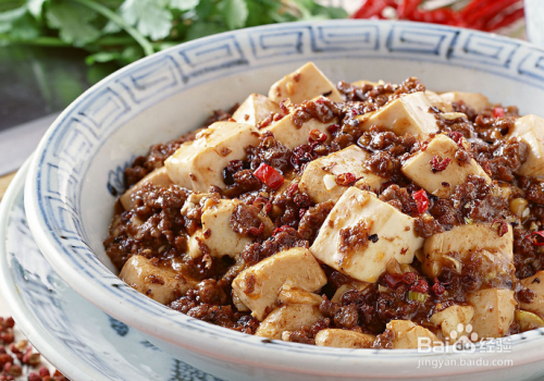 家常美食新滋味——碎肉蘑菇豆腐的制作秘诀与营养解析