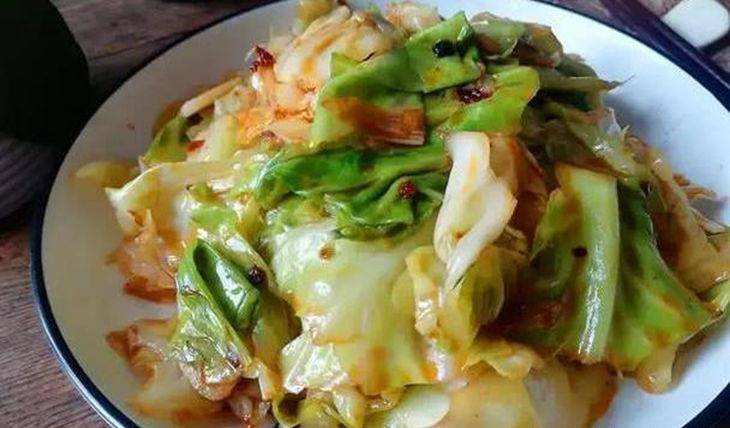 家常美食，豆腐包菜炒肉末，营养美味一锅出